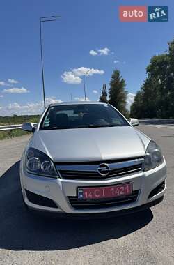Універсал Opel Astra 2010 в Вінниці