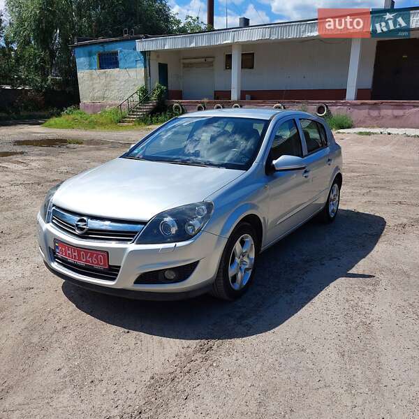 Opel Astra 2008