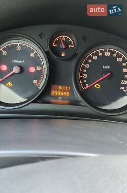 Універсал Opel Astra 2006 в Львові