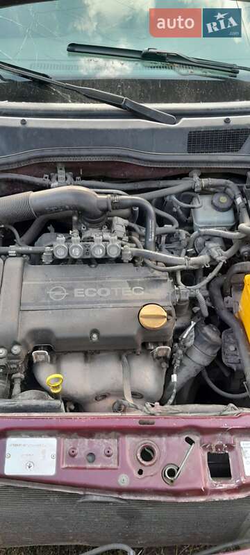 Седан Opel Astra 2006 в Звенигородке