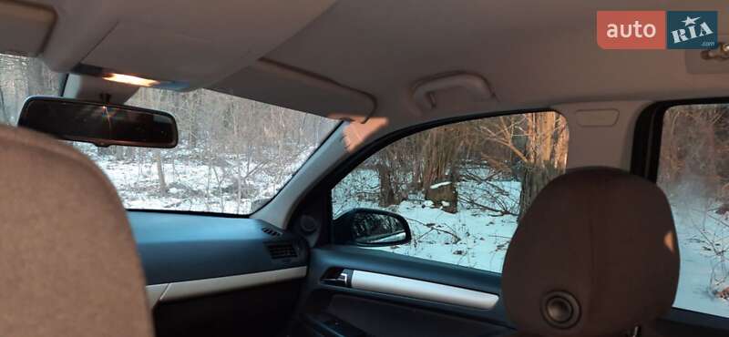 Универсал Opel Astra 2007 в Киеве фото 13 Универсал Opel Astra 2007 в Киеве