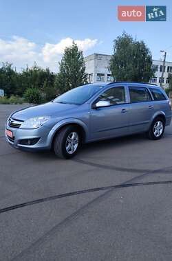 Универсал Opel Astra 2009 в Белой Церкви