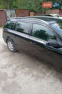 Универсал Opel Astra 2006 в 