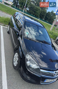 Универсал Opel Astra 2008 в 