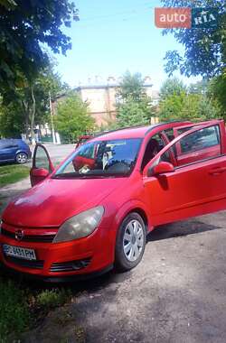 Универсал Opel Astra 2004 в Жовкве