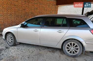Универсал Opel Astra 2009 в 