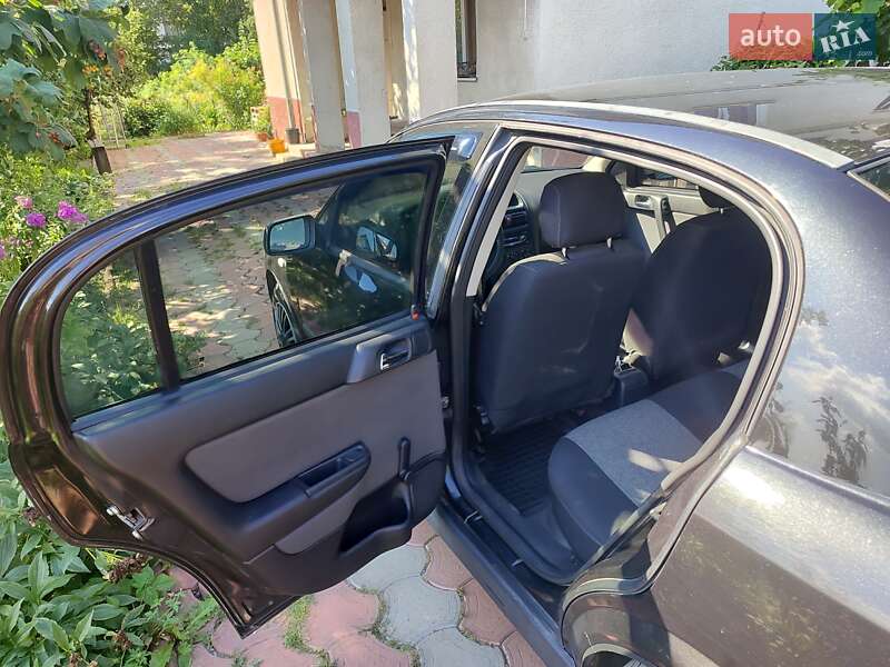 Седан Opel Astra 2008 в Хмельницькому фото 9 Седан Opel Astra 2008 в Хмельницькому