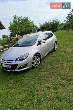 Универсал Opel Astra 2013 в Ярмолинцах