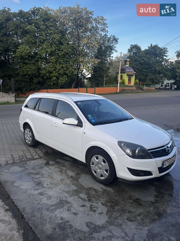 Opel Astra 2009