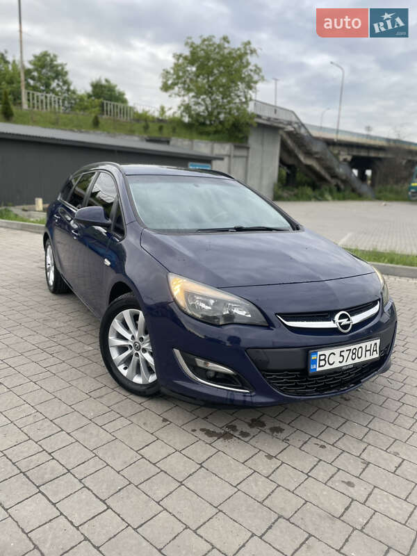 Opel Astra 2013
