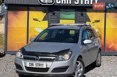 Универсал Opel Astra 2006 в Стрые