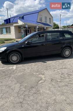 Универсал Opel Astra 2007 в Новоархангельске