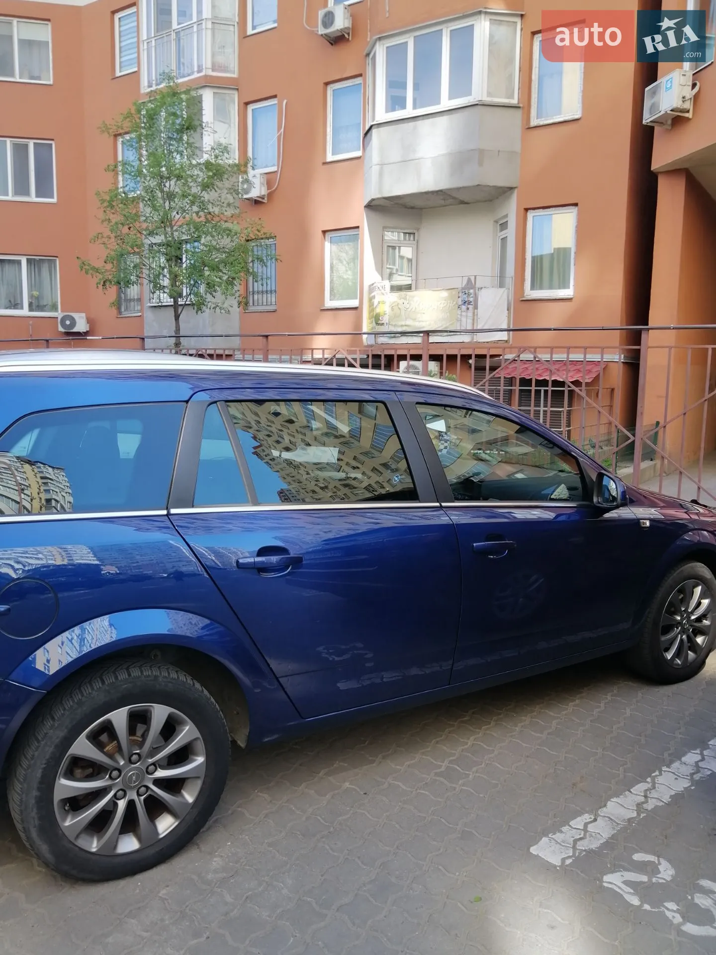 2010 Opel Astra - мініатюра 11