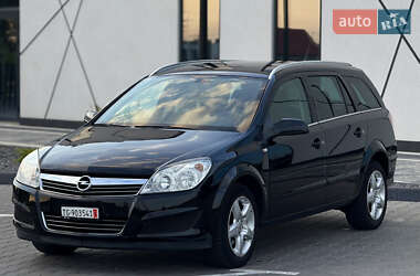 Универсал Opel Astra 2007 в Луцке
