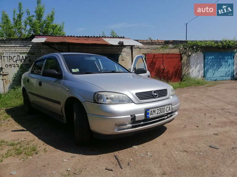 Opel Astra 2005