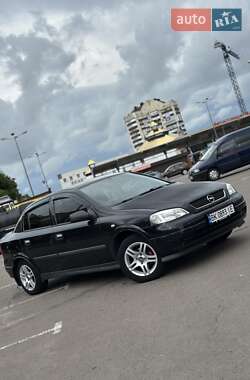 Седан Opel Astra 2007 в Рівному