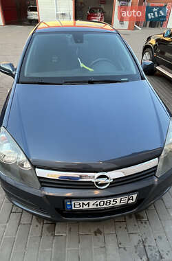 Хэтчбек Opel Astra 2006 в Сумах