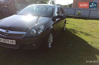 Универсал Opel Astra 2008 в Кременце