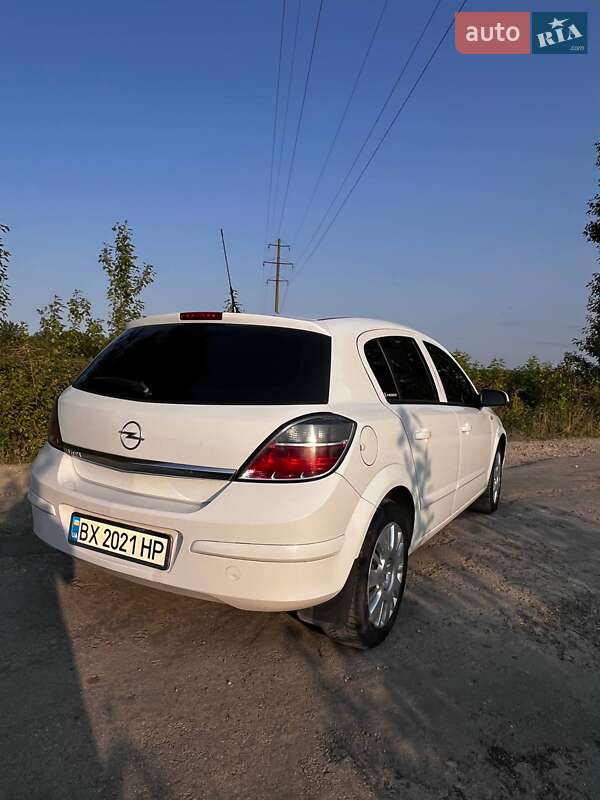 Opel Astra 2008