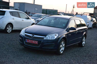 Універсал Opel Astra 2008 в Луцьку