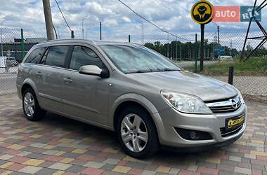 Універсал Opel Astra 2008 в Стрию