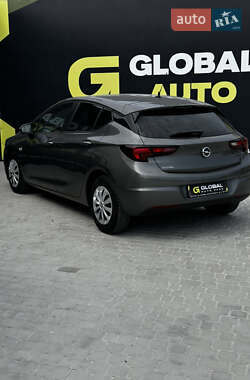 Хэтчбек Opel Astra 2019 в 