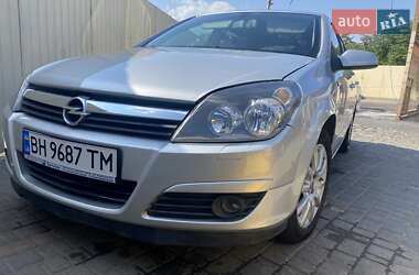 Хэтчбек Opel Astra 2005 в Одессе
