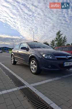Хэтчбек Opel Astra 2007 в Виннице