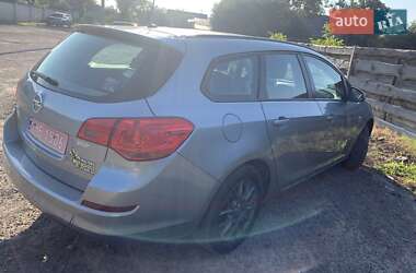 Универсал Opel Astra 2011 в 