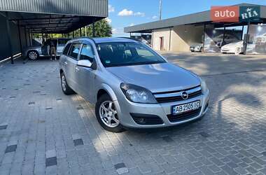 Универсал Opel Astra 2006 в 