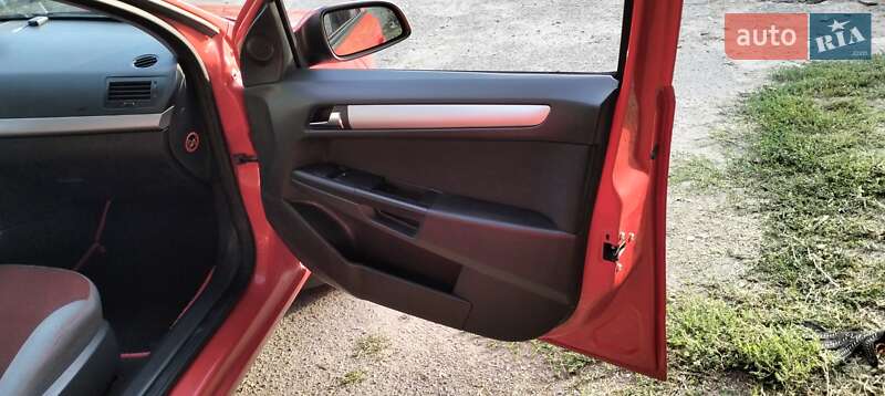 Хэтчбек Opel Astra 2009 в Черкассах фото 9 Хэтчбек Opel Astra 2009 в Черкассах