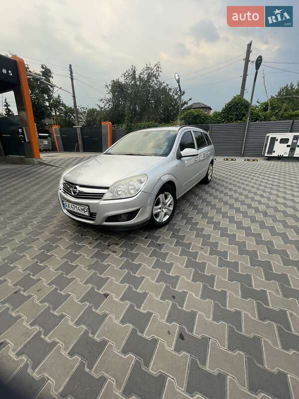 Opel Astra 2008