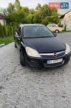 Універсал Opel Astra 2007 в Дрогобичі