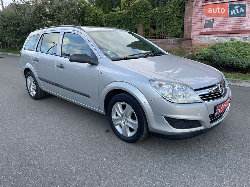 Opel Astra 2009