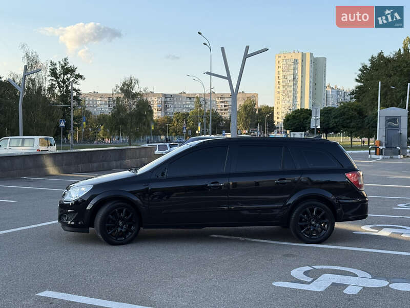 Универсал Opel Astra 2008 в Харькове