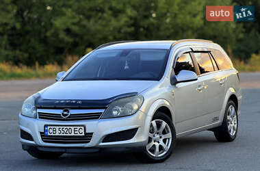 Универсал Opel Astra 2010 в Мене
