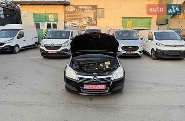 Универсал Opel Astra 2009 в 