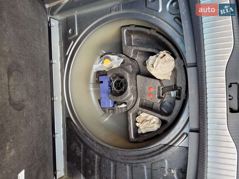 Универсал Opel Astra 2009 в Луцке