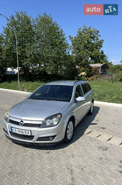 Универсал Opel Astra 2005 в Черновцах