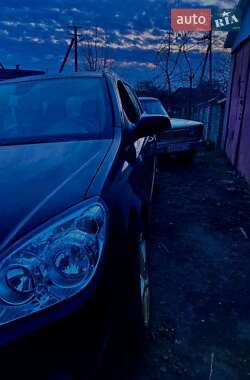 Универсал Opel Astra 2007 в 
