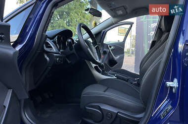 Хэтчбек Opel Astra 2010 в 