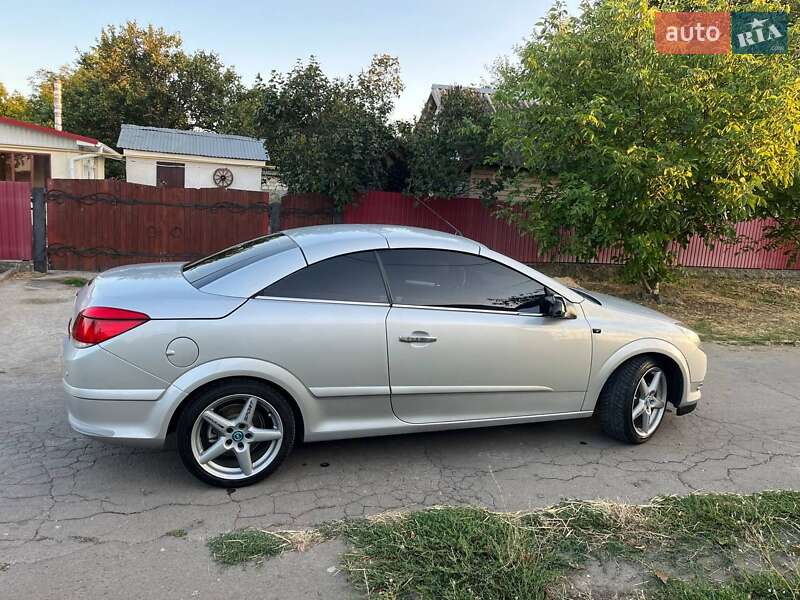 Кабриолет Opel Astra 2008 в Балте фото 18 Кабриолет Opel Astra 2008 в Балте