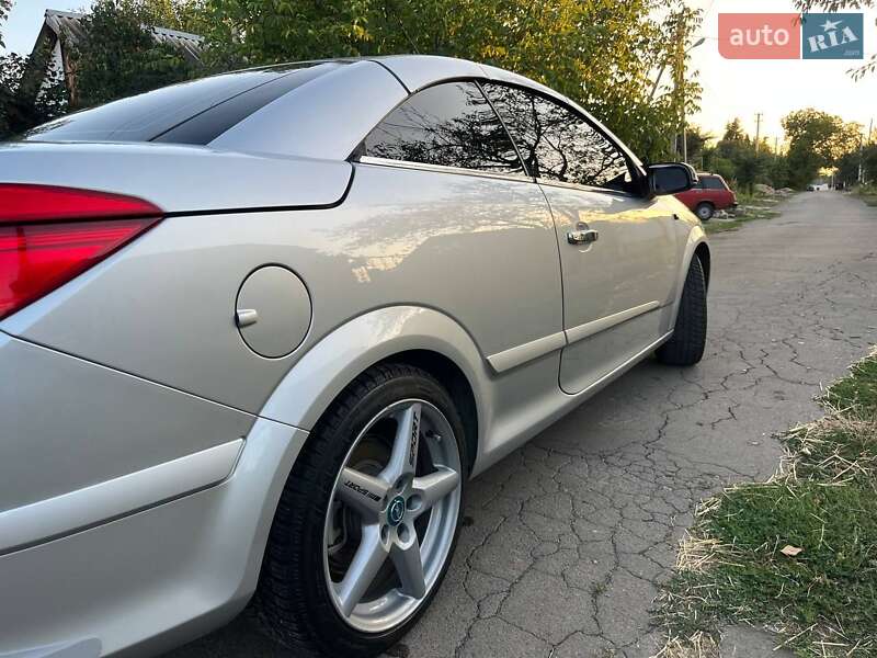 Кабриолет Opel Astra 2008 в Балте фото 20 Кабриолет Opel Astra 2008 в Балте