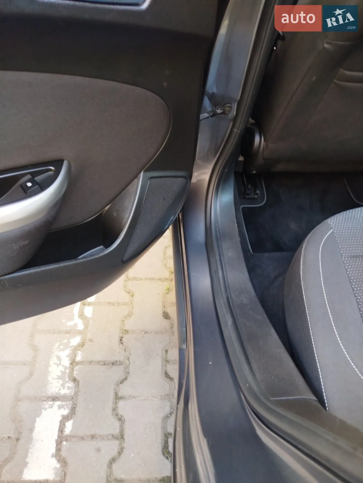 2010 Opel Astra - мініатюра 5