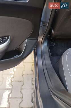 Универсал Opel Astra 2010 в 