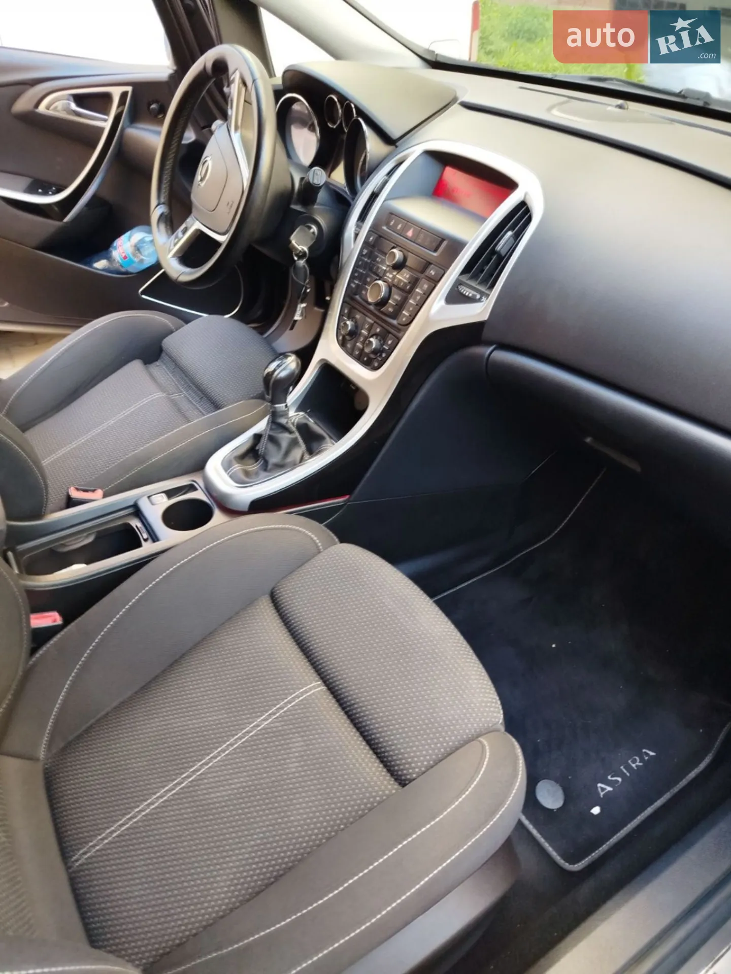 2010 Opel Astra - мініатюра 17