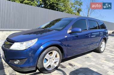 Универсал Opel Astra 2009 в Шепетовке