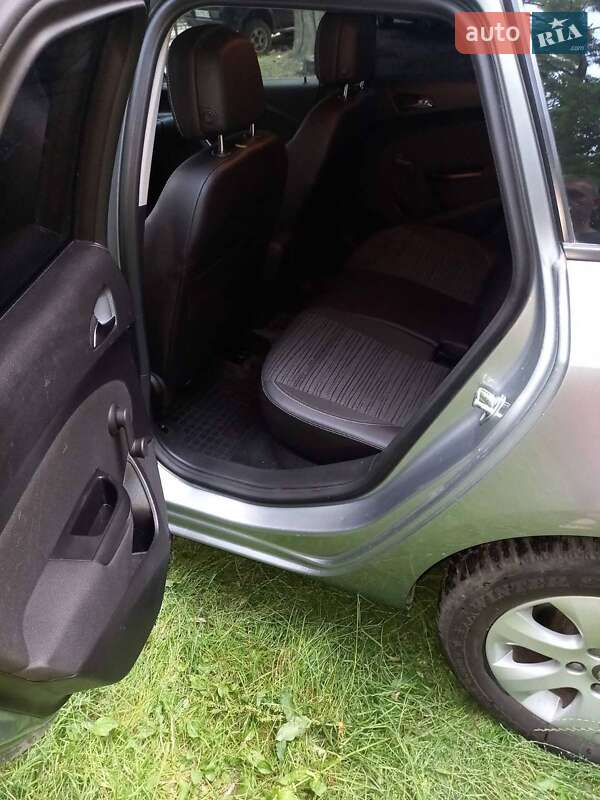 Універсал Opel Astra 2015 в Києві фото 14 Універсал Opel Astra 2015 в Києві