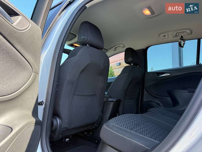 Універсал Opel Astra 2018 в Рівному фото 35 Універсал Opel Astra 2018 в Рівному