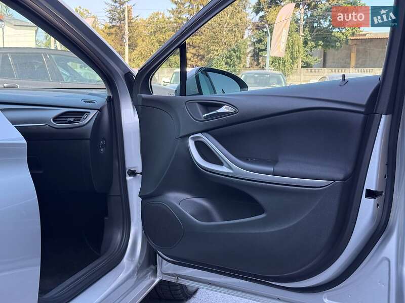 Універсал Opel Astra 2018 в Рівному фото 45 Універсал Opel Astra 2018 в Рівному